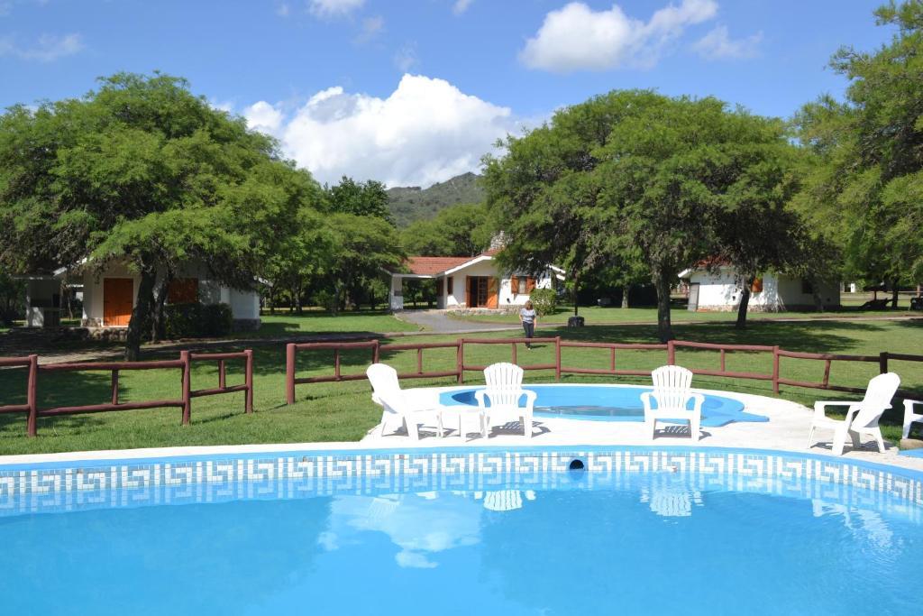 Cabanas Los Algarrobos Villa General Belgrano Zewnętrze zdjęcie