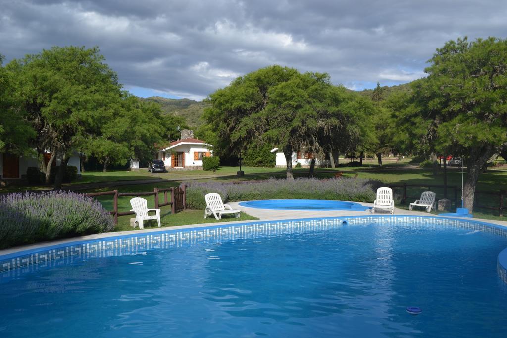 Cabanas Los Algarrobos Villa General Belgrano Zewnętrze zdjęcie
